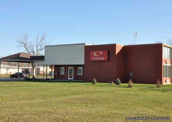 Airport Inn Флинт Екстериор снимка